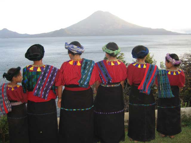 Laguna-Lodge-indigenous-ladies-at-our-organic-gardens